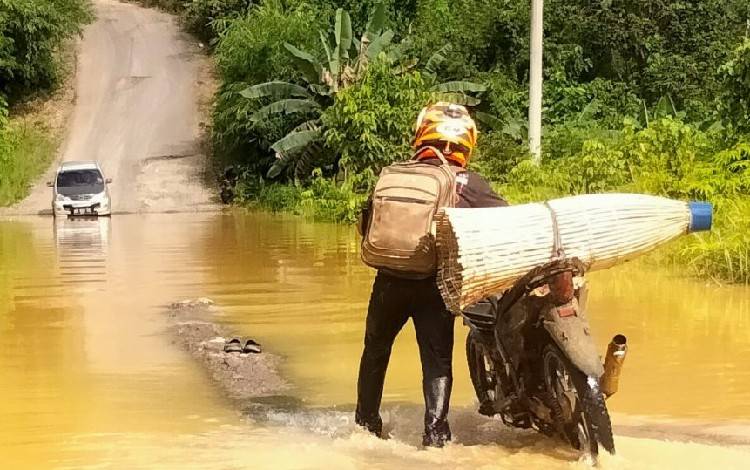 Sebagian Wilayah Gunung Mas Banjir dan Warga Diimbau Waspada