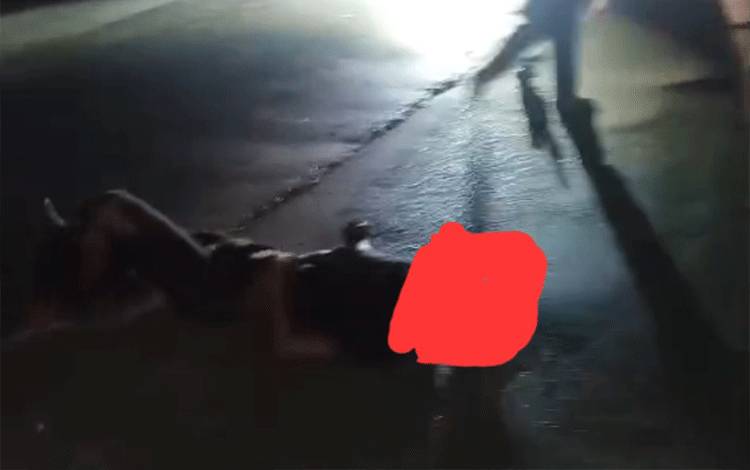 Diduga Alami Kecelakaan Tunggal, Seorang Pemuda Terkapar di Jalan Pati Rumbih Kapuas