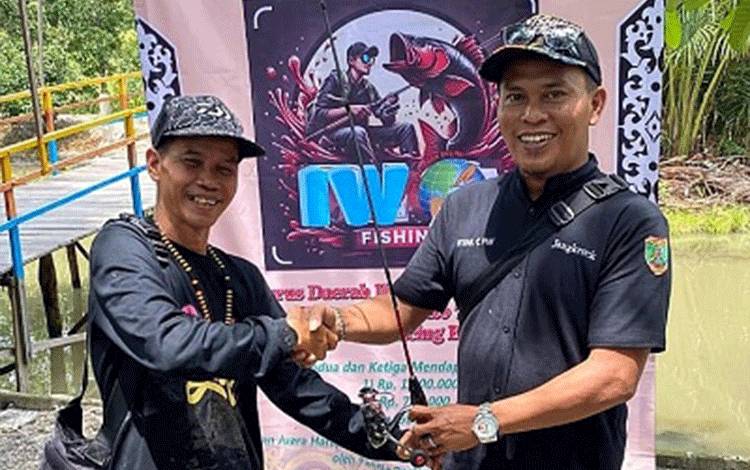 Wartawan di Barito Timur Meriahkan Lomba Mancing HUT ke-13 IWO
