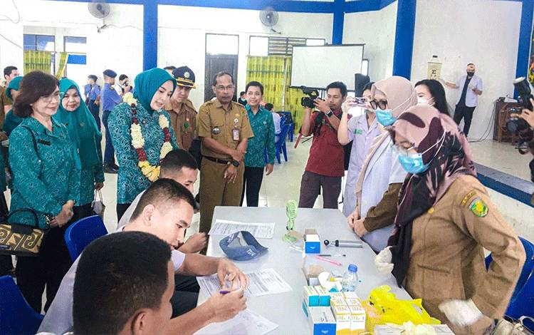 Ketua TP-PKK Kalteng Ingatkan Pentingnya Cek Kesehatan Rutin