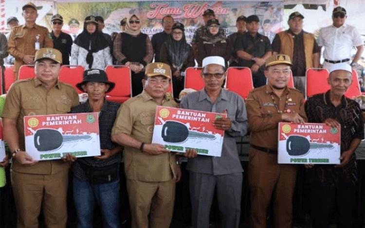 Kombinasi Padi Lokal dan Varietas Unggul Diyakini Bakal Tingkatkan Produktivitas