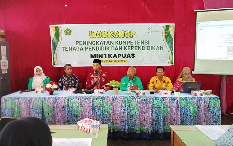 Tingkatkan Kualitas Profesionalisme Guru, Kemenag Kapuas Gelar Workshop