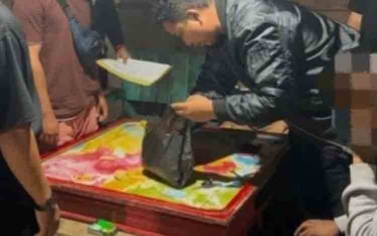 Polresta Palangka Raya Ungkap Judi Domino, Empat Terduga Pelaku Diamankan