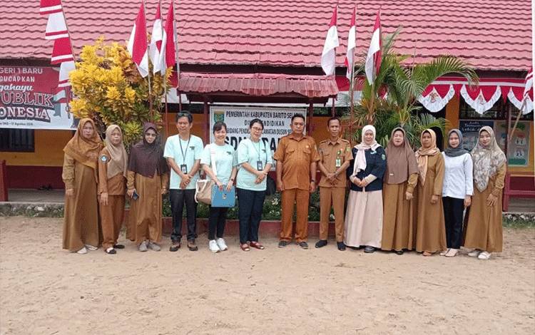 Revitalisasi Bahasa Bakumpai Diperkuat Lewat Kunjungan Sekolah di Barito Selatan