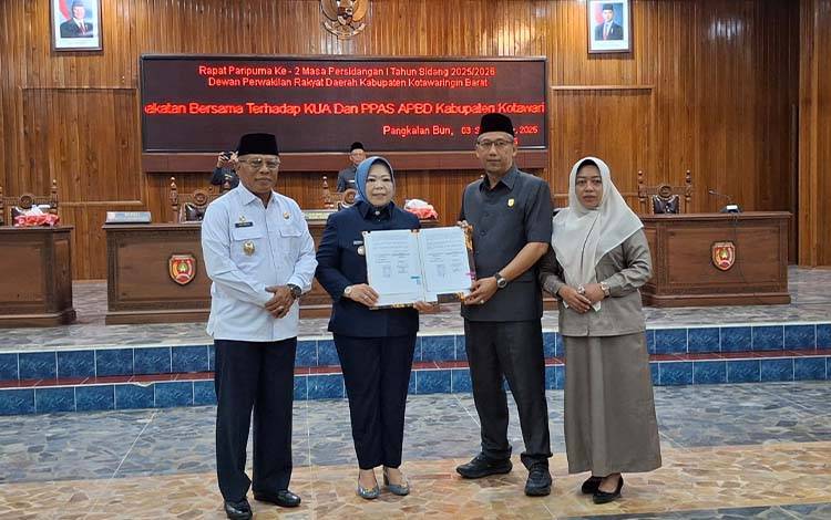 DPRD-Pemkab Kobar Sepakati KUA dan PPAS APBD Tahun Anggaran 2026
