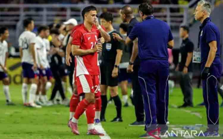 Patrick Kluivert Sanjung Eliano Reijnders sebagai Pemain Fantastis