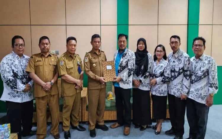 Katingan Berkomitmen Tingkatkan Kualitas Pendidikan, Firdaus: Peran Guru Kunci Utama