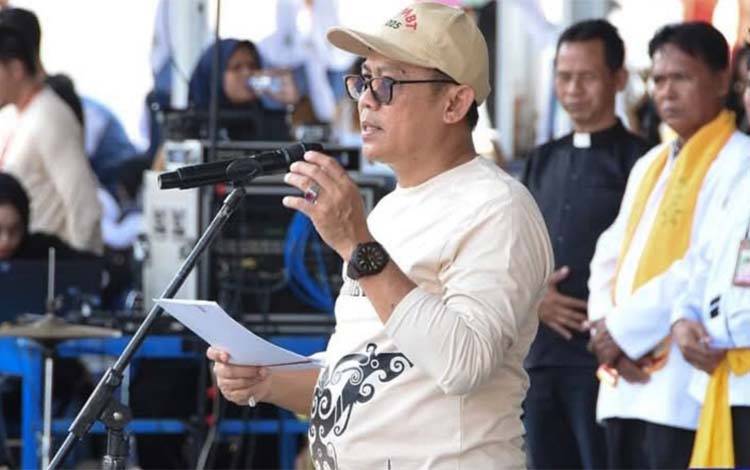 Lestarikan Budaya, Pj Bupati Barito Utara Resmikan Festival Budaya Iya Mulik Bengkang Turan