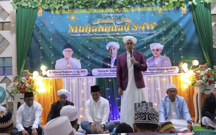 Bupati dan Wakil Bupati Seruyan Hadiri Peringatan Maulid Nabi Muhammad di Masjid Agung Nurul Yaqin