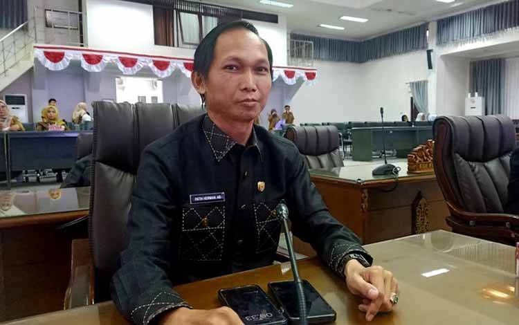 DPRD Barito Utara Dukung Disdukcapil Tindak Tegas Penipuan Berkedok Aktivasi IKD