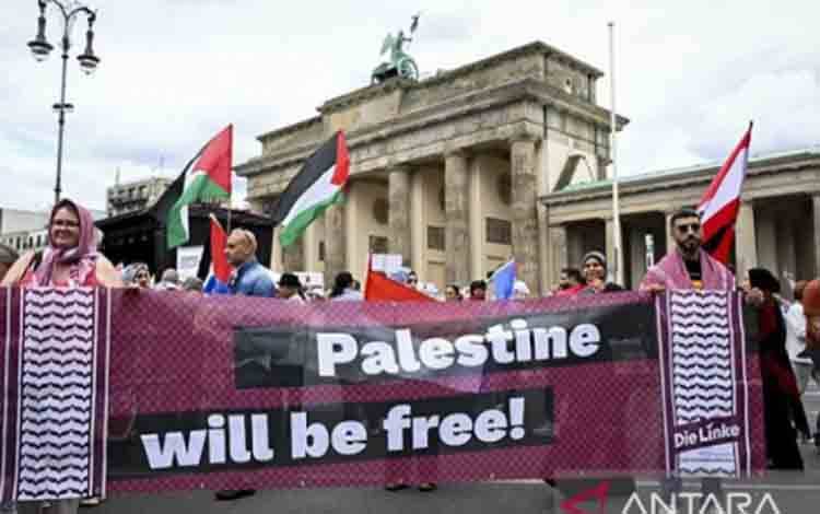 Aksi Besar-besaran di Berlin Menolak Jerman Terlibat dalam Perang