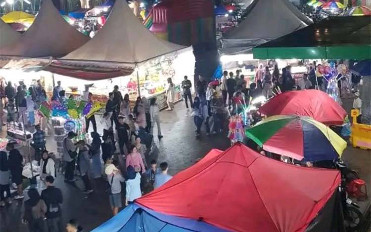 Hari Kelima Festival Budaya Melayu Kutaringin 2025: Aroma Jajanan Tradisional Masih Memikat Pengunjung