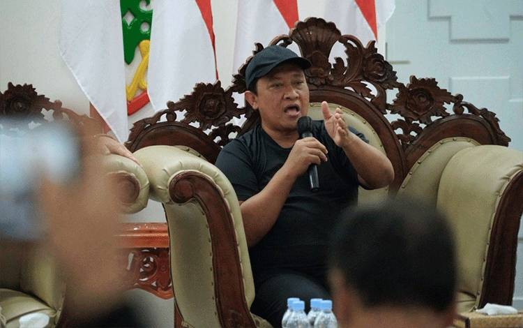 Wagub Kalteng Tekankan Pentingnya Afirmasi Putra Daerah di Sekolah Garuda