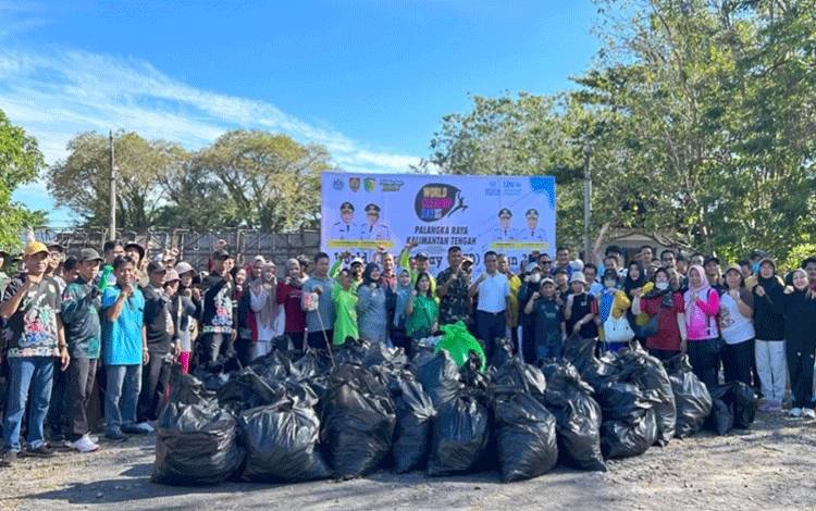 Wakil Wali Kota Palangka Raya Hadiri World Clean Up Day 2025, Ajak Masyarakat Jaga Kebersihan