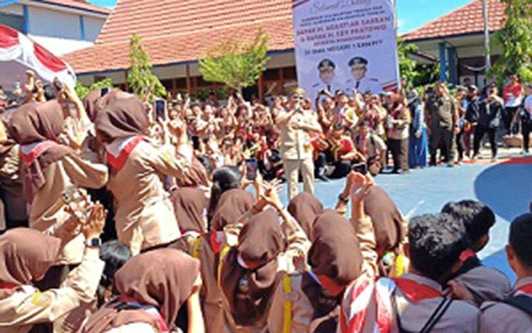 Gubernur Kalteng Ingatkan Pelajar Agar Jauhi Pergaulan Bebas