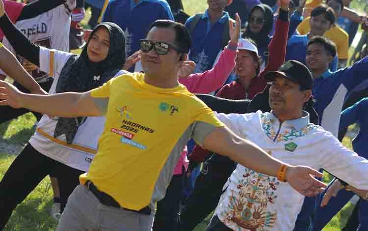 Meriahkan Haornas 2025, Bupati Pulpis Senam Bersama Masyarakat di Maliku