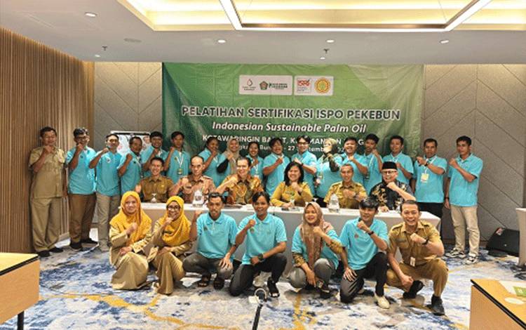 PT SCI-AKPY Gelar Pelatihan Sertifikasi ISPO Bagi Pekebun Sawit di Kobar