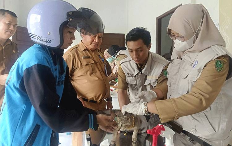 Peringati Hari Rabies Sedunia, Dinas Pertanian Pulpis dan PDHI Gelar Vaksinasi Rabies