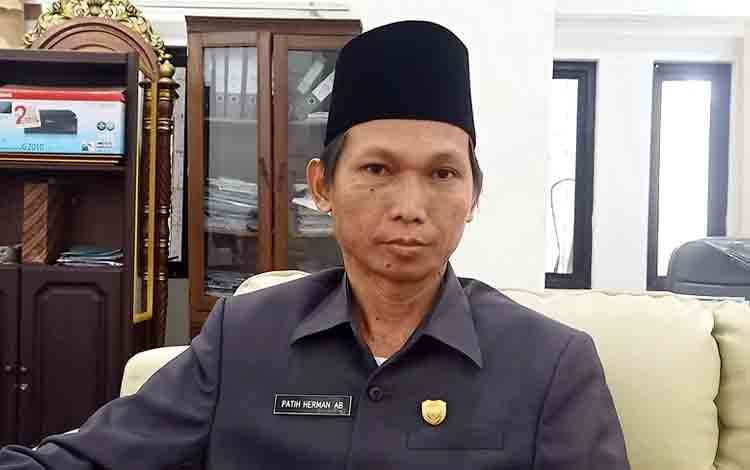 Dewan Harapkan Panen Raya Jagung Serentak Jadi Momentum Penguatan Ketahanan Pangan Barut