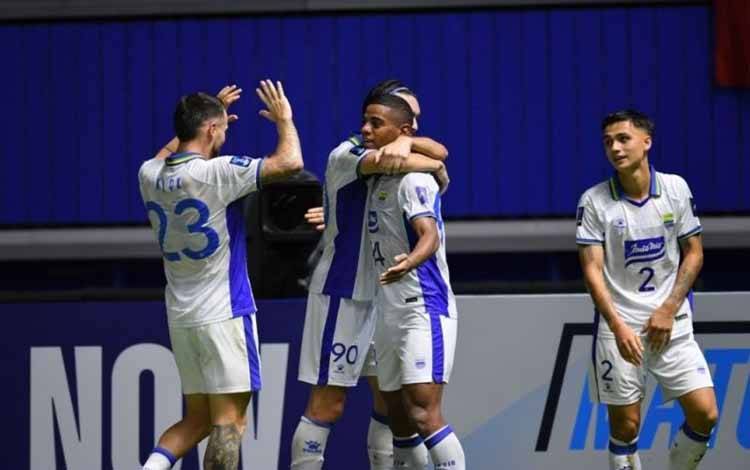Rekor Pertemuan Persib vs Persija: Maung Bandung Miliki Modal Bagus