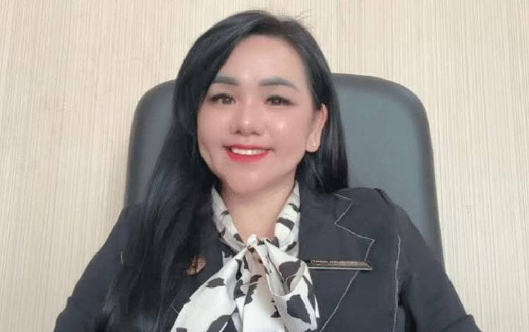 Anggota DPRD Gunung Mas: Perlunya Balita Rutin Datang ke Posyandu