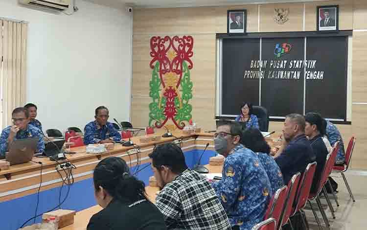 Penumpang Udara dan Laut di Kalteng Menurun, Arus Barang Laut Meningkat
