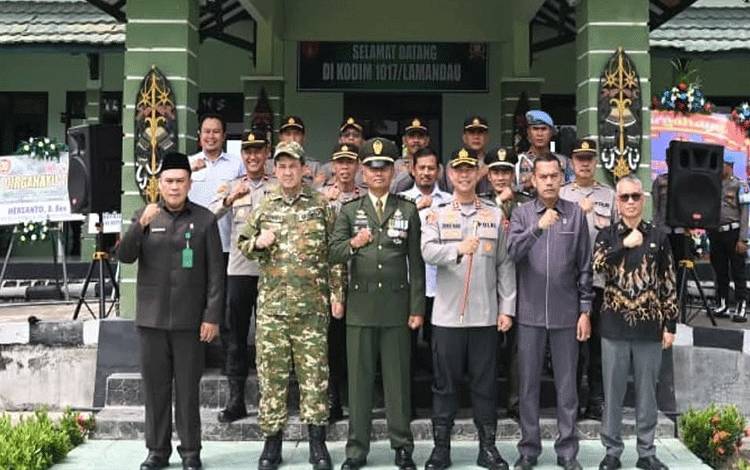 Bupati Lamandau Ajak Masyarakat Teladani Semangat TNI untuk Bangun Daerah