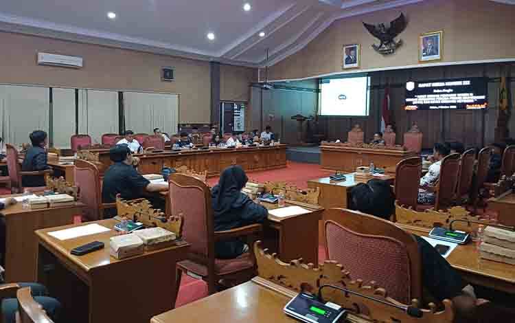 Komisi III Bawa Usulan Pemuda Kotim untuk Propem Perda Ekonomi Kreatif 2026
