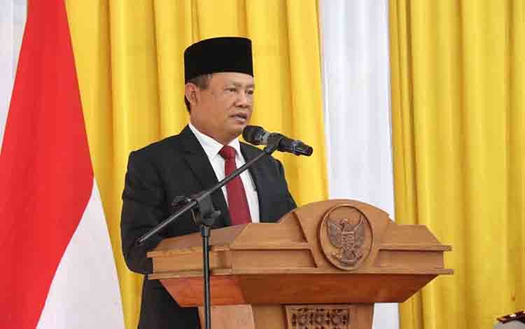 Bupati Seruyan Beri Pembekalan Pejabat Struktural