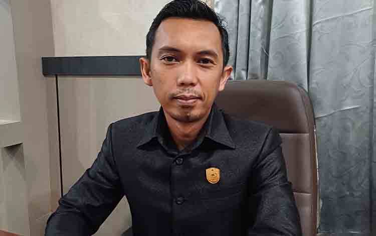 DPRD Kotim Dorong Pengoperasian Dermaga Penghubung Pulau Hanaut Agar Bisa Dilalui Kendaraan Roda Empat