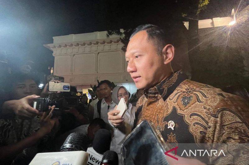 AHY: Utang KCIC Jangan Hambat Kereta Cepat JakartaSurabaya
