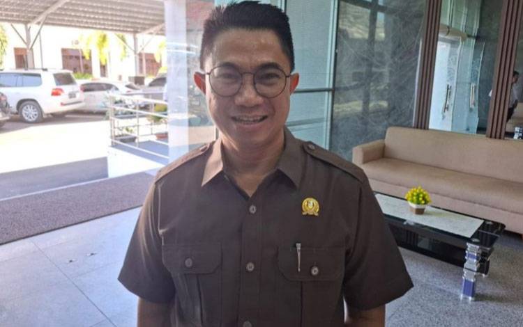 Wakil Ketua III DPRD Kalteng Apresiasi Dedikasi Dokter di Hari Dokter Nasional