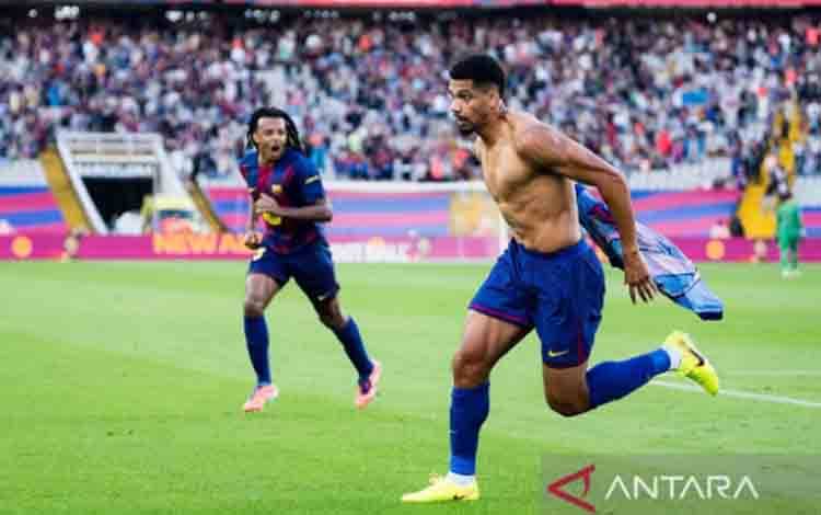 Araujo Optimistis Barcelona Menangi El Clasico