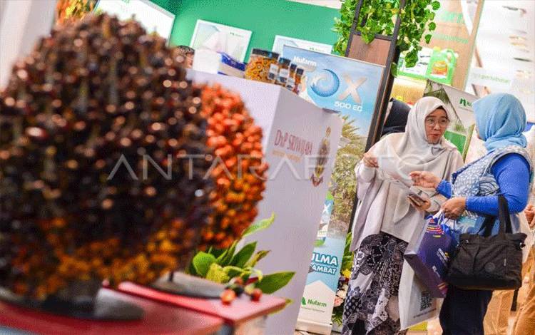 IPOC 2025 Bahas Tantangan Industri Sawit dari Tarif Trump hingga EUDR