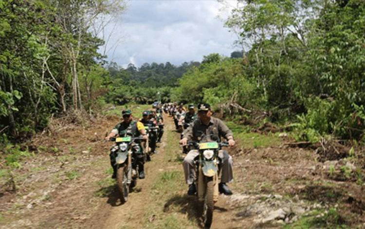 Bupati Barito Utara Apresiasi Kodim 1013 Muara Teweh Atas Program TMMD ke-126
