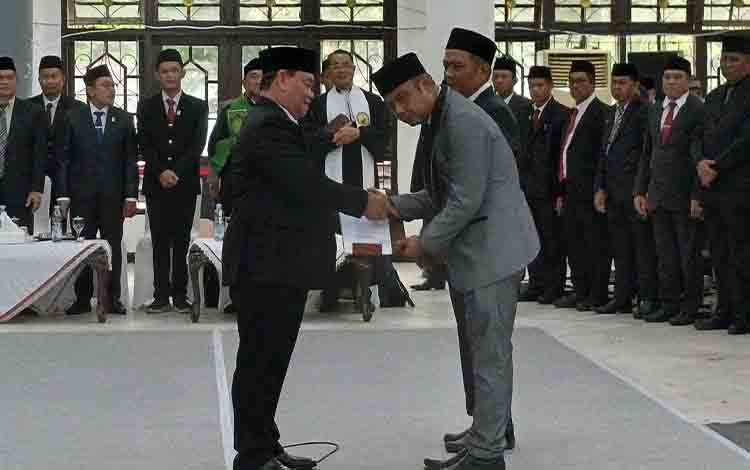 Bupati Kotim Tunjuk Dua Plt Kepala OPD