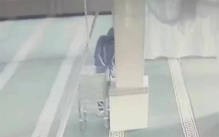 Aksi Pencurian Kotak Amal Masjid di Banjarmasin Kembali Terekam CCTV