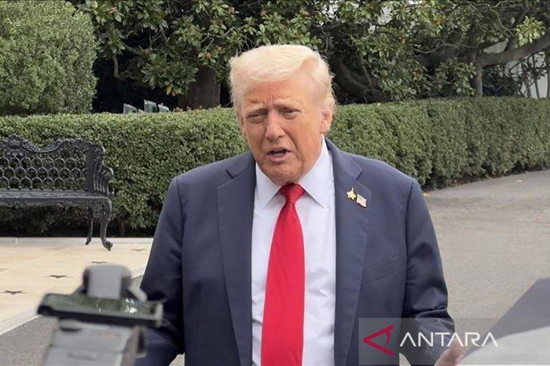 Trump Desak NATO Berani Kirim Kapal Militer ke Selat Hormuz