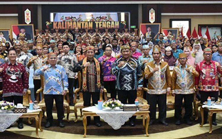 Wagub Kalteng Sebut Kunjungan Menag Tingkatkan Semangat Pengabdian