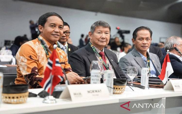 Komitmen Pengelolaan Hutan Oleh Masyarakat Adat Diapresiasi Dunia