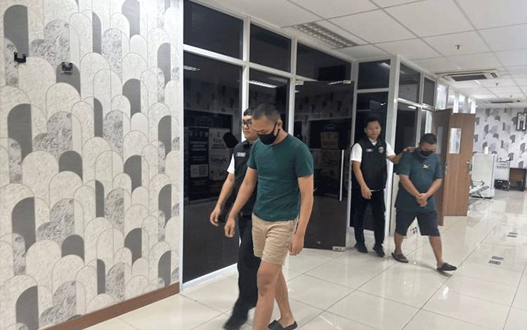 Polisi Bandara Soetta Ringkus Pelaku Pemalsuan Kartu Pekerja Migran