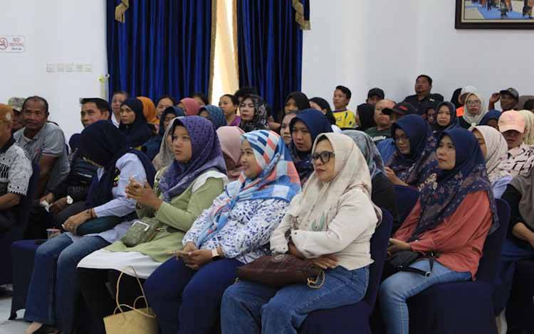 HUT ke-14 NasDem di Kalteng: Konsisten Berubah, Berbagi dengan Masyarakat