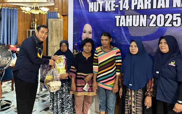 NasDem Pulang Pisau Syukuran HUT ke-14 dengan Pembagian Sembako dan Donor Darah