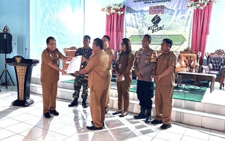 Desa Bungai Jaya Raih Predikat Istimewa dalam Penilaian Desa Antikorupsi Kalteng 2025