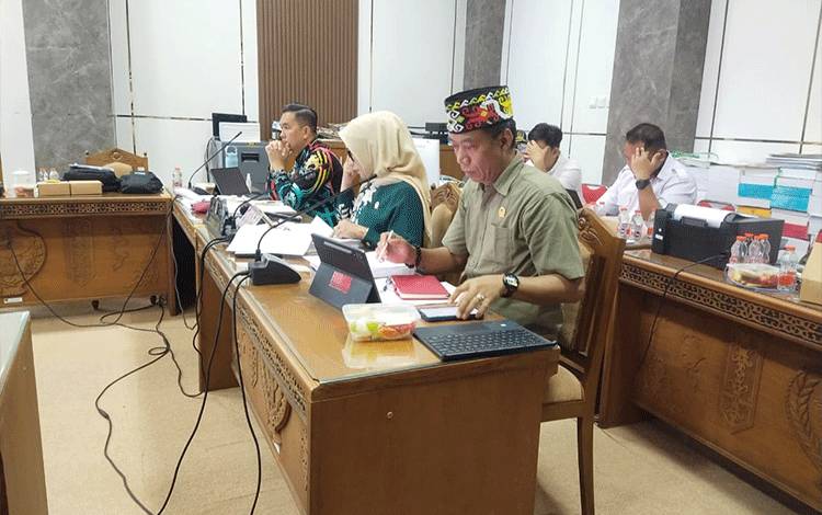 Komisi II DPRD Kalteng Apresiasi DLH, RAPBD 2026 Diharapkan Responsif Terhadap Isu Lingkungan