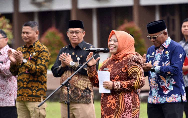 Bupati Kobar Berangkatkan Kafilah MTQH dan Pesparani Secara Bersamaan