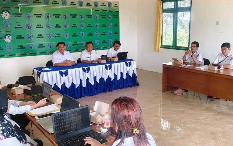 DP3AP2KB Lamandau Gelar Monev SIGA-SIRIKA Tingkatkan Kualitas Layanan KB