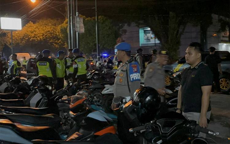 Aksi Balap Liar di Palangka Raya Dibubarkan, Puluhan Motor Diamankan