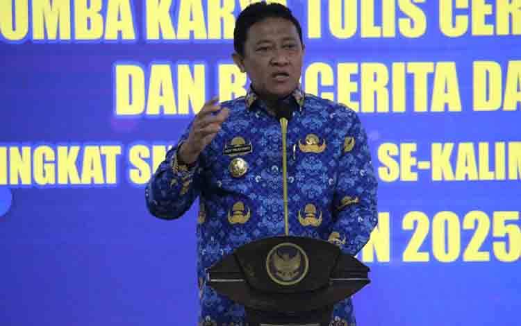 Wagub Edy Pratowo Tekankan Pentingnya Literasi
