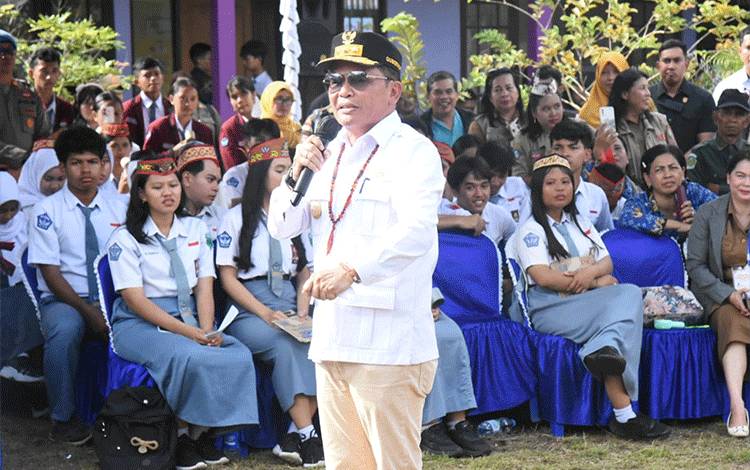 Sebanyak 9.160 Paket Pasar Murah Tahap 2 Kalteng Disalurkan ke 100 Desa di Barito Timur